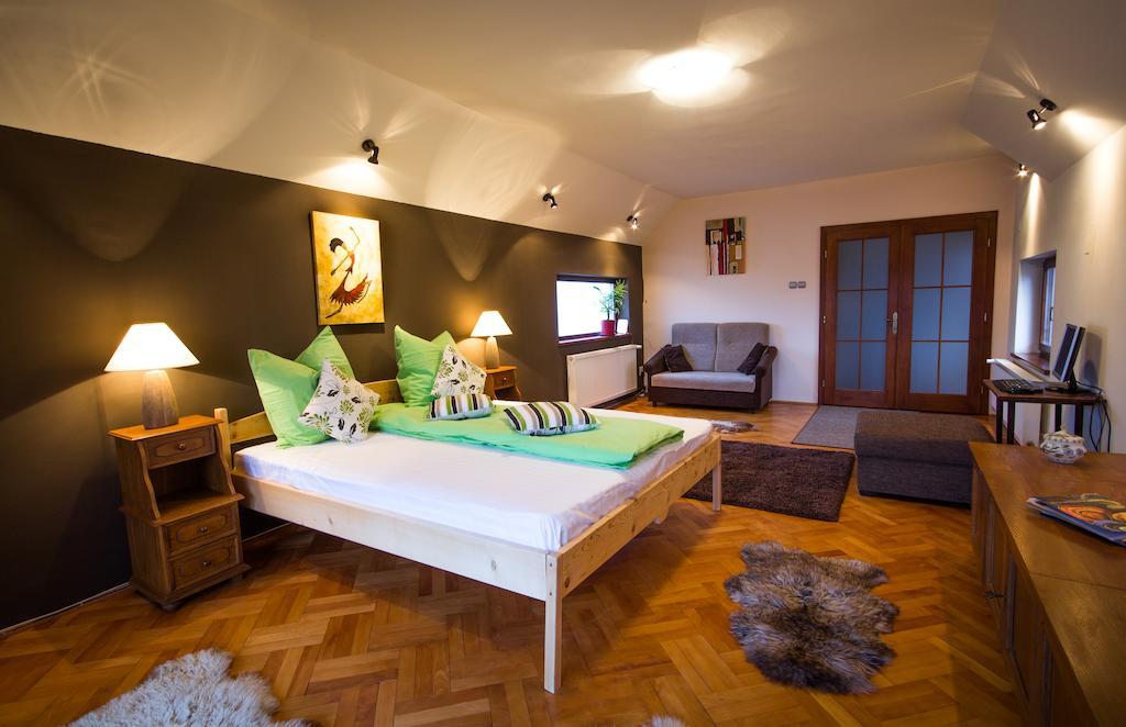 Villa Townhouse 36 Сибиу Стая снимка